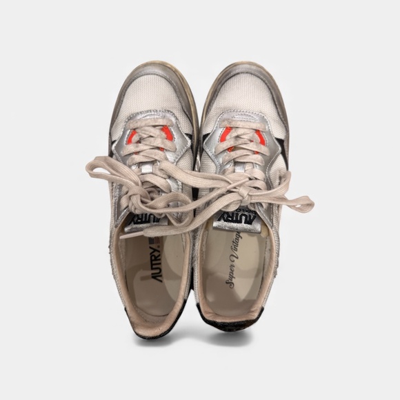 AUTRY WOMEN'S SUPER VINTAGE LOW TOP SNEAKERS WHITE/GOLD SIZE 9 - Picture 5 of 5